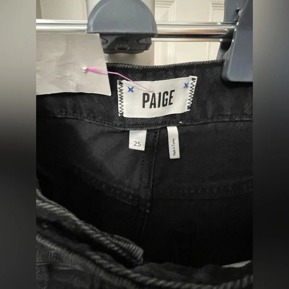 Paige Black Women's Noelle Shorts Size 25 NWT - Picture 3 of 5